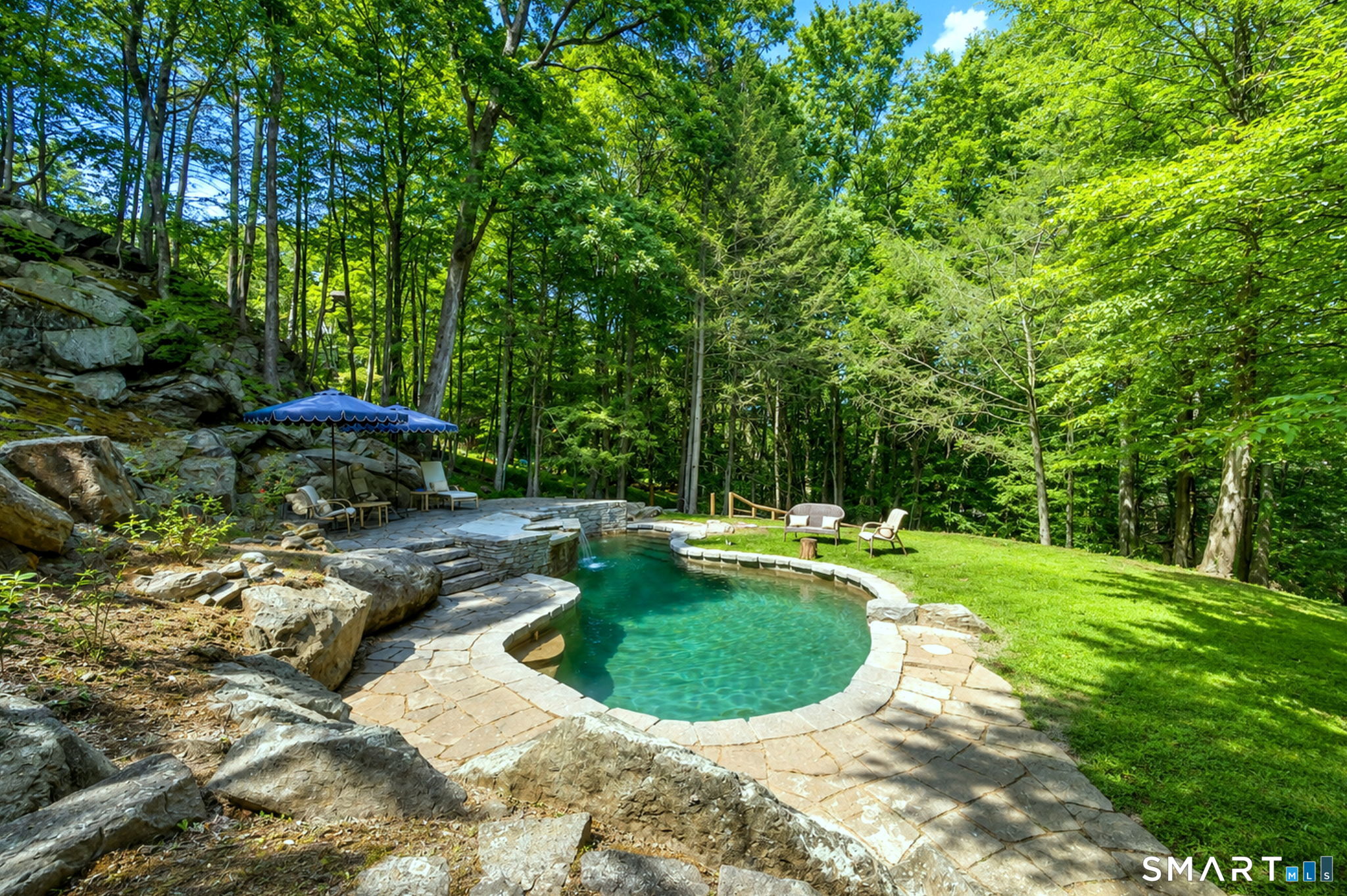25 Milan Road Woodbridge CT 06525