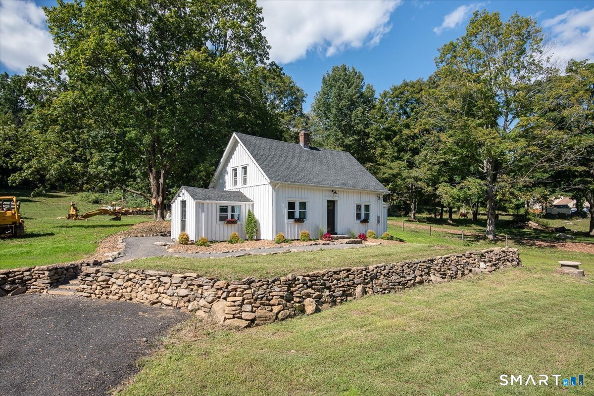 79 Seckar Road Willington CT 06279