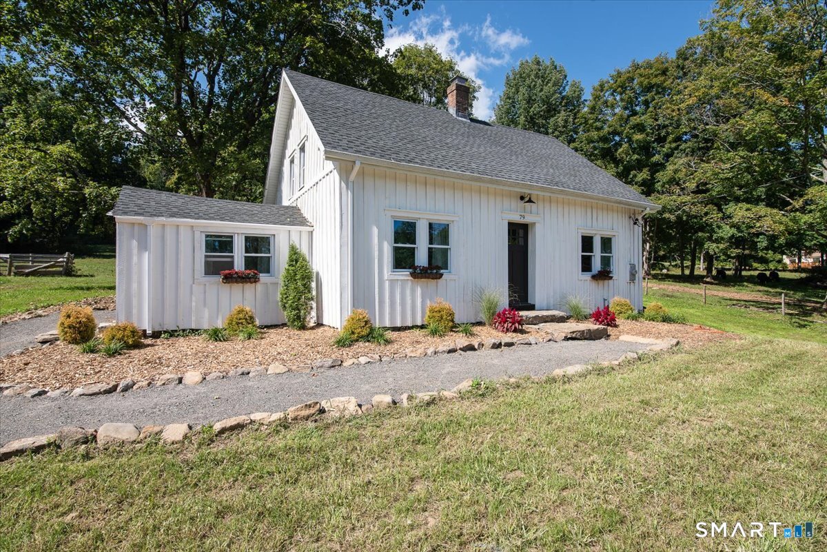 79 Seckar Road Willington CT 06279