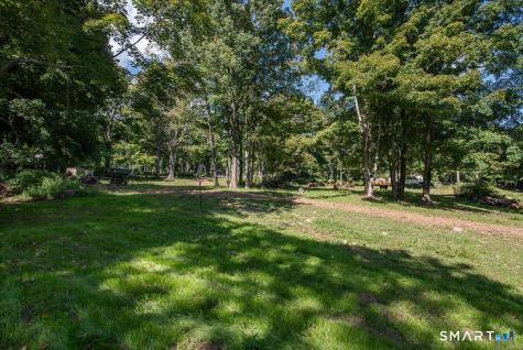 79 Seckar Road Willington CT 06279
