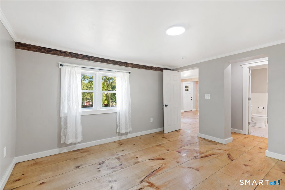 79 Seckar Road Willington CT 06279