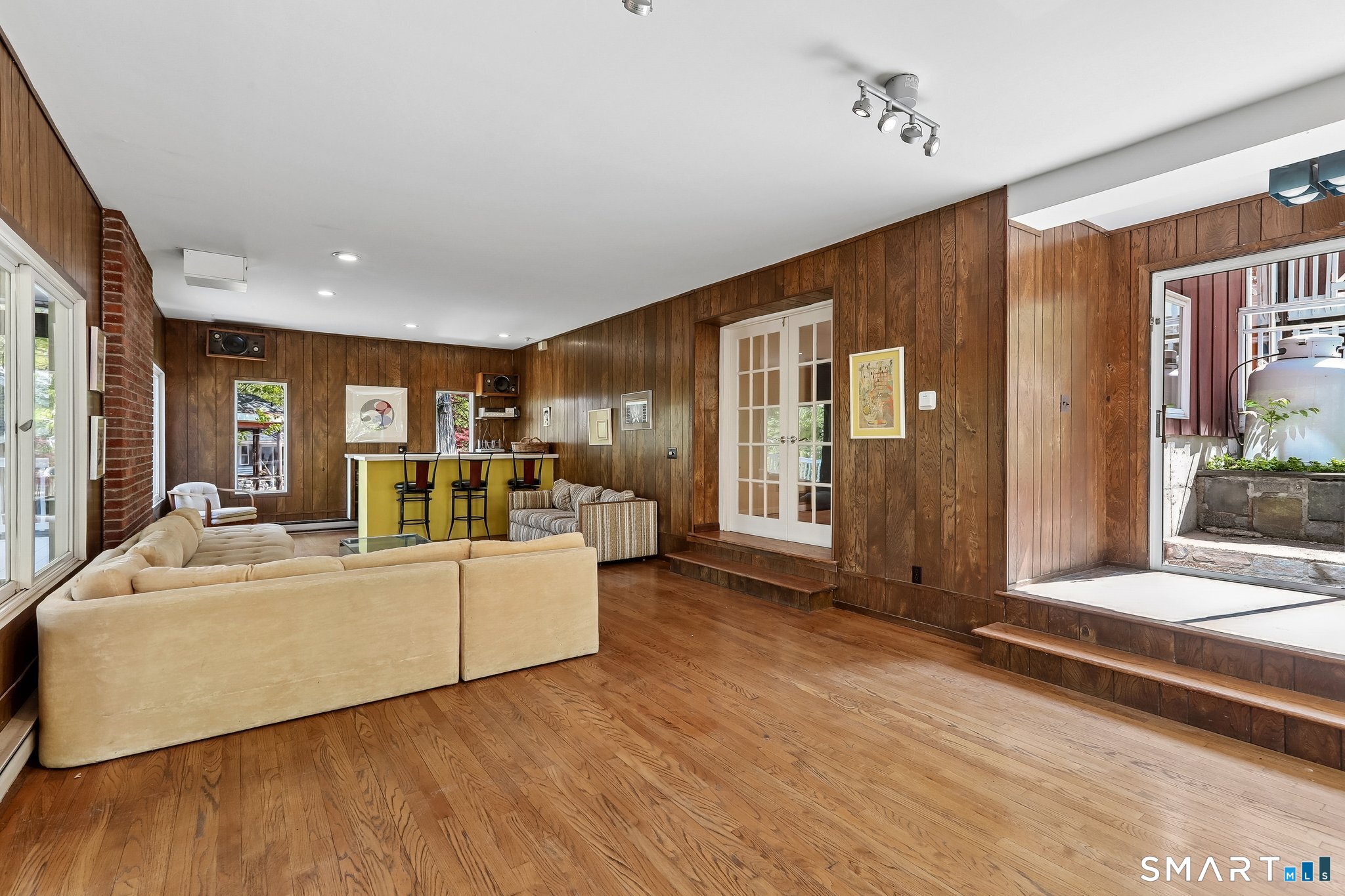4 Alan Road Danbury CT 06810