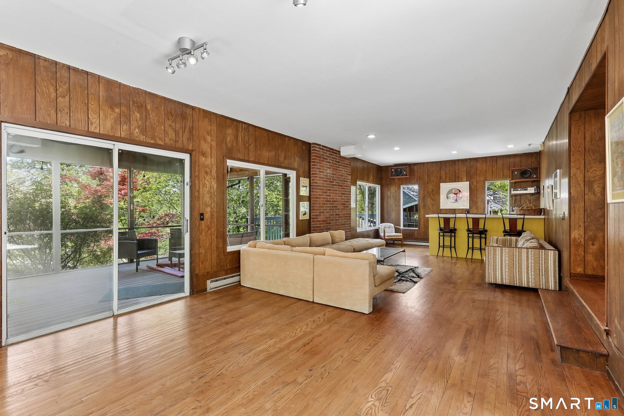 4 Alan Road Danbury CT 06810