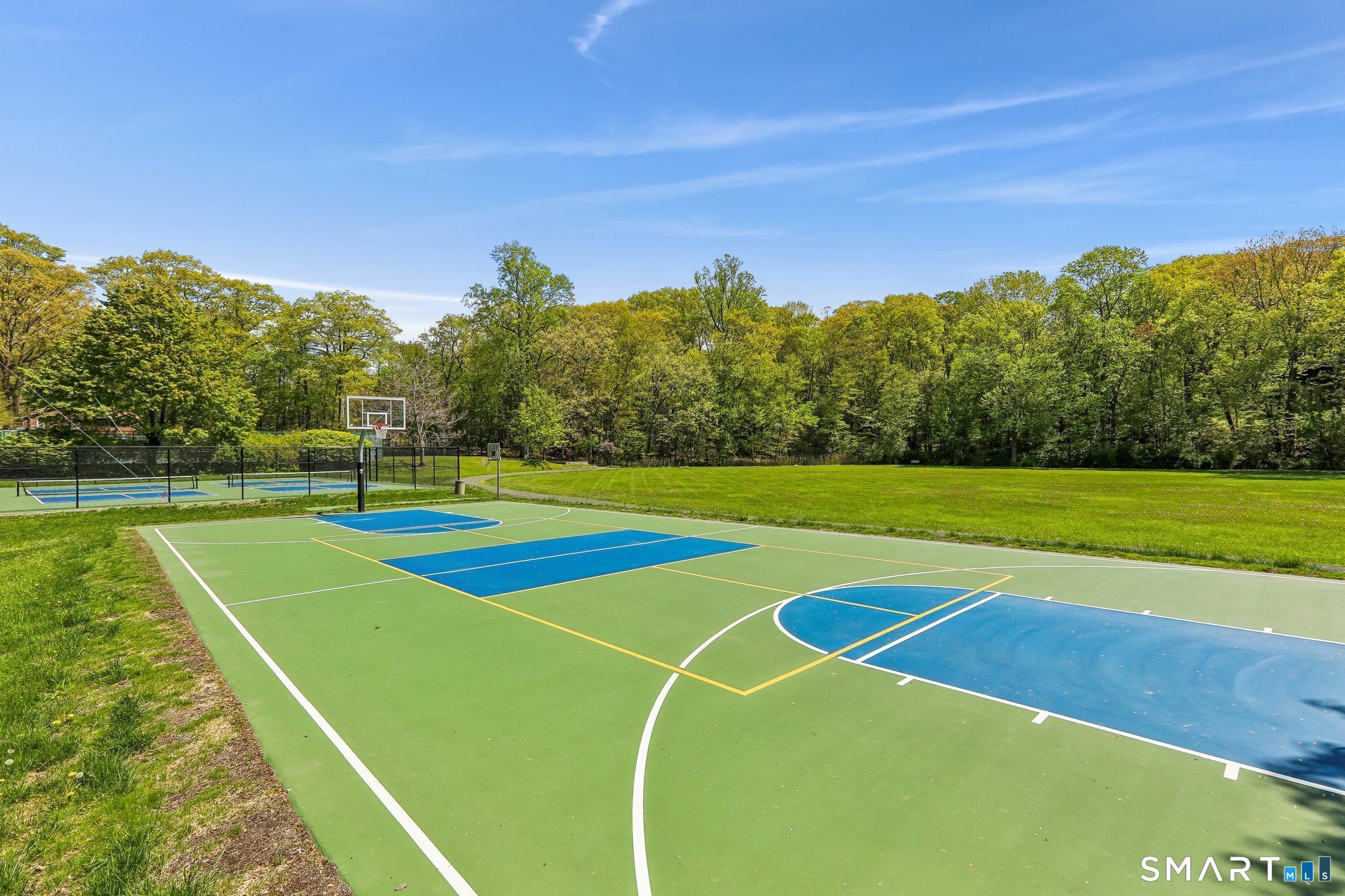 4 Alan Road Danbury CT 06810