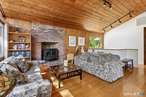4 Alan Road Danbury CT 06810