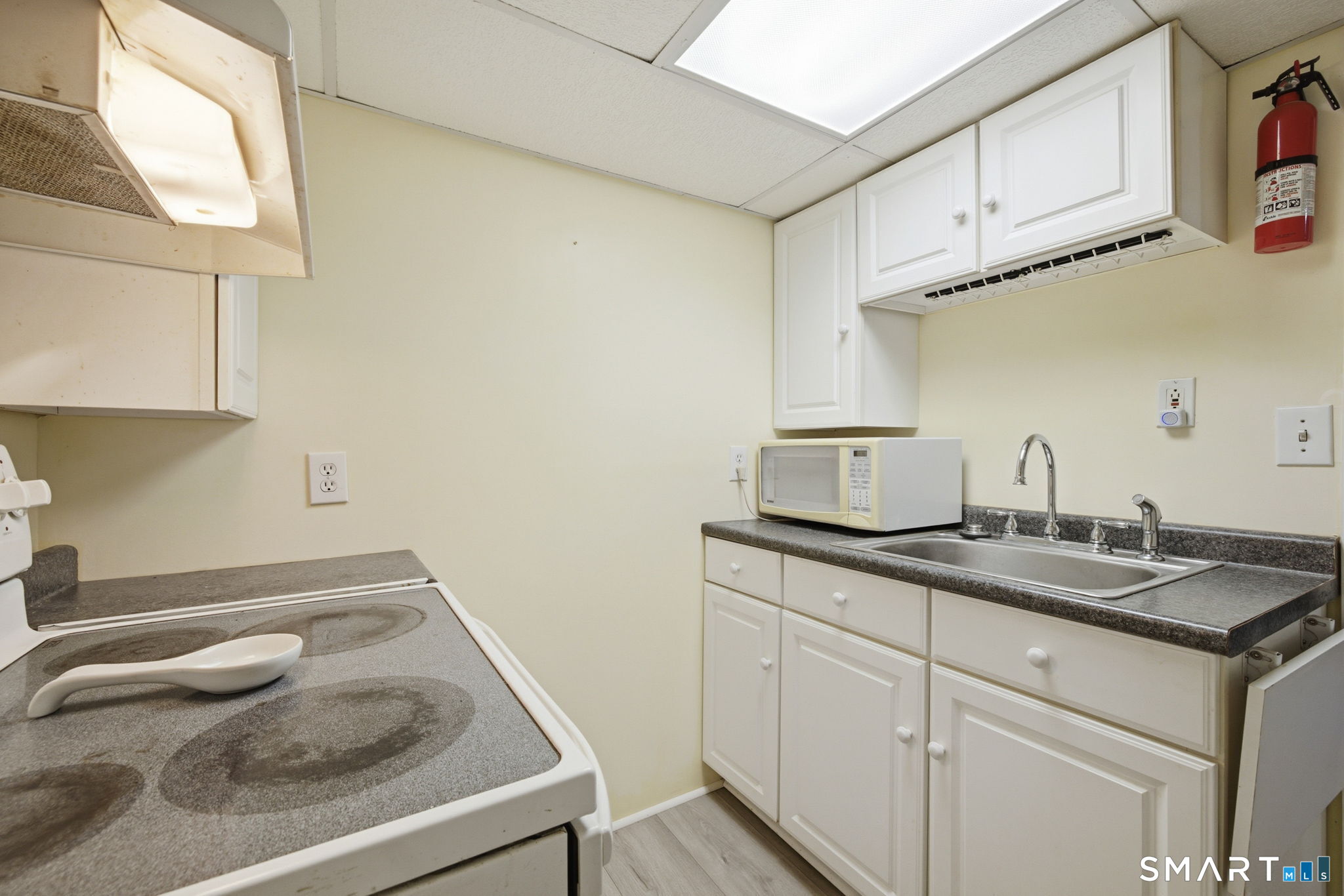 34 Kenneth Drive Vernon CT 06066