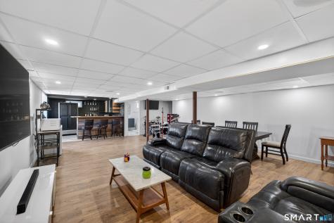 16 Cornwall Road Norwalk CT 06850