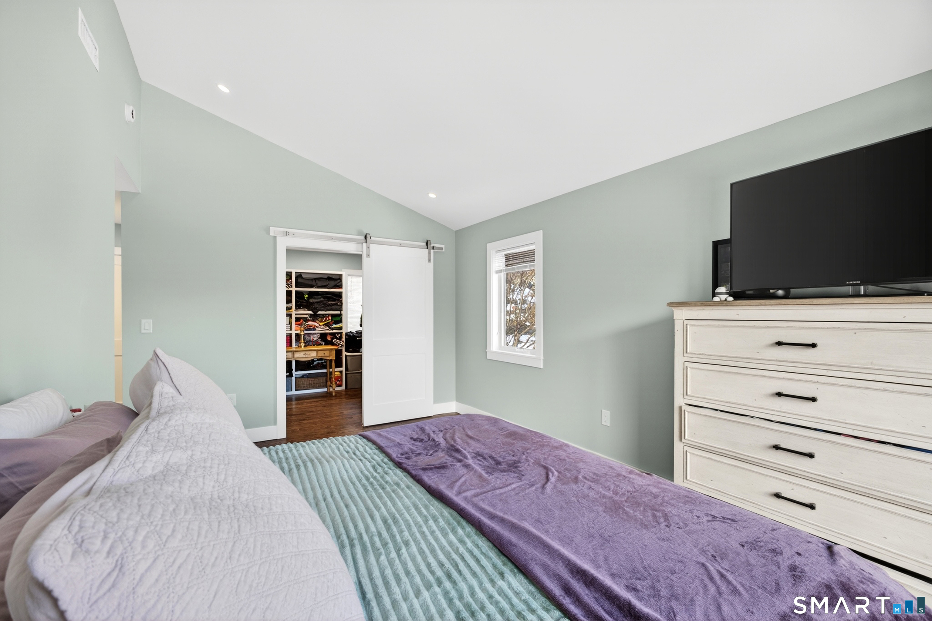 16 Cornwall Road Norwalk CT 06850