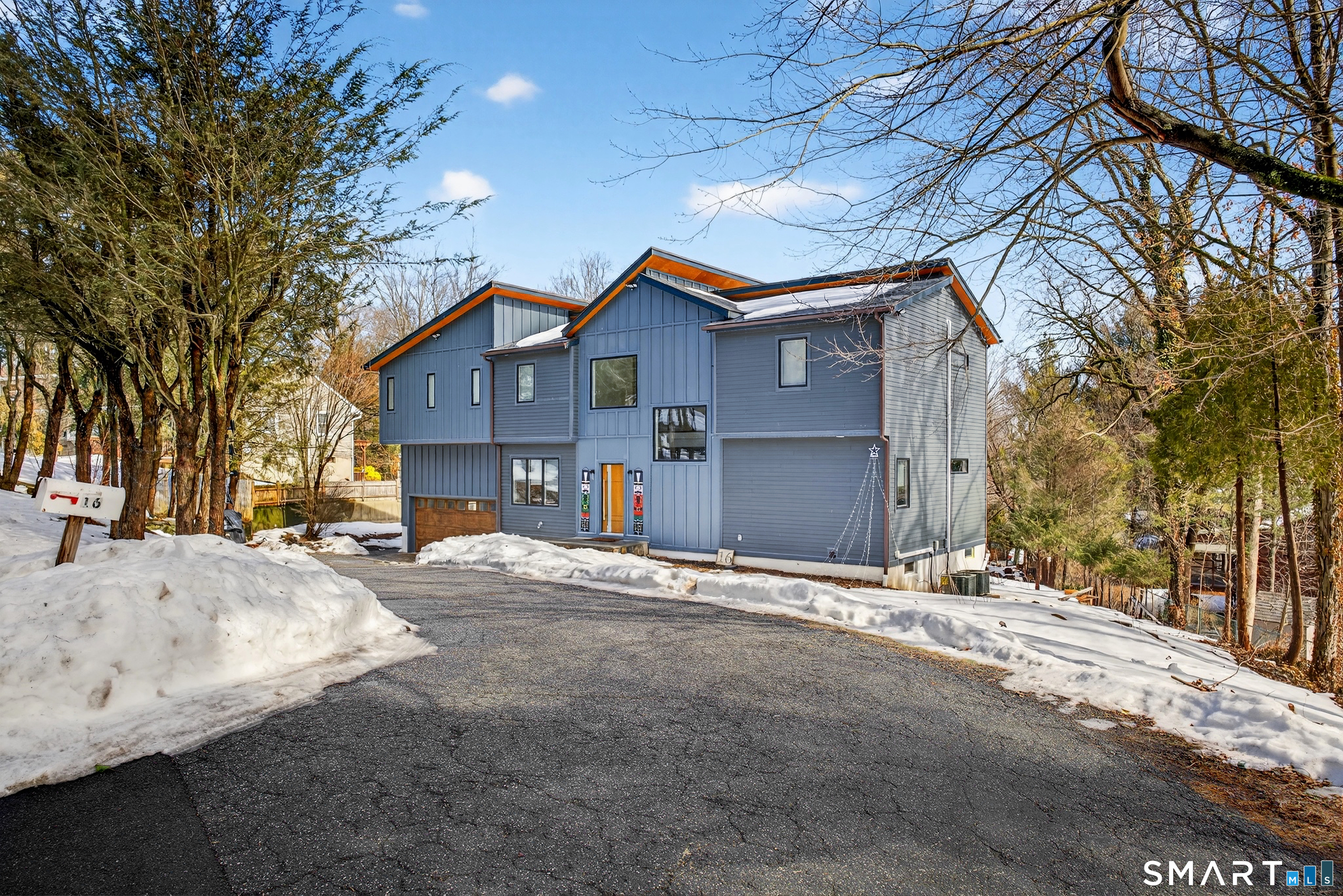 16 Cornwall Road Norwalk CT 06850