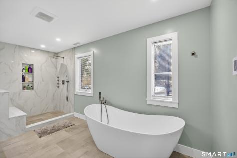 16 Cornwall Road Norwalk CT 06850