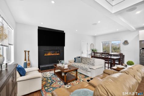 16 Cornwall Road Norwalk CT 06850