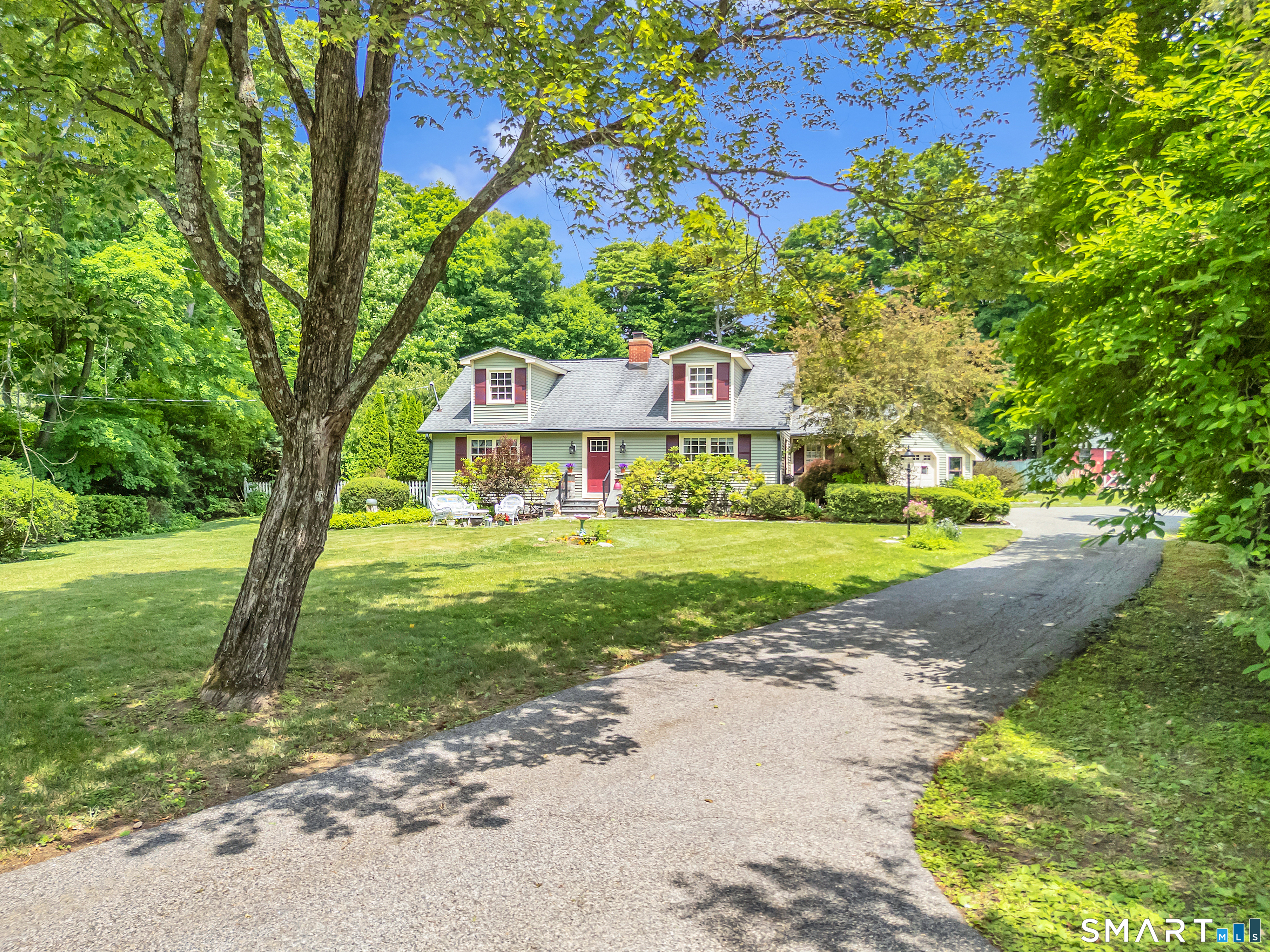 5 North Beech Tree Road Brookfield CT 06804