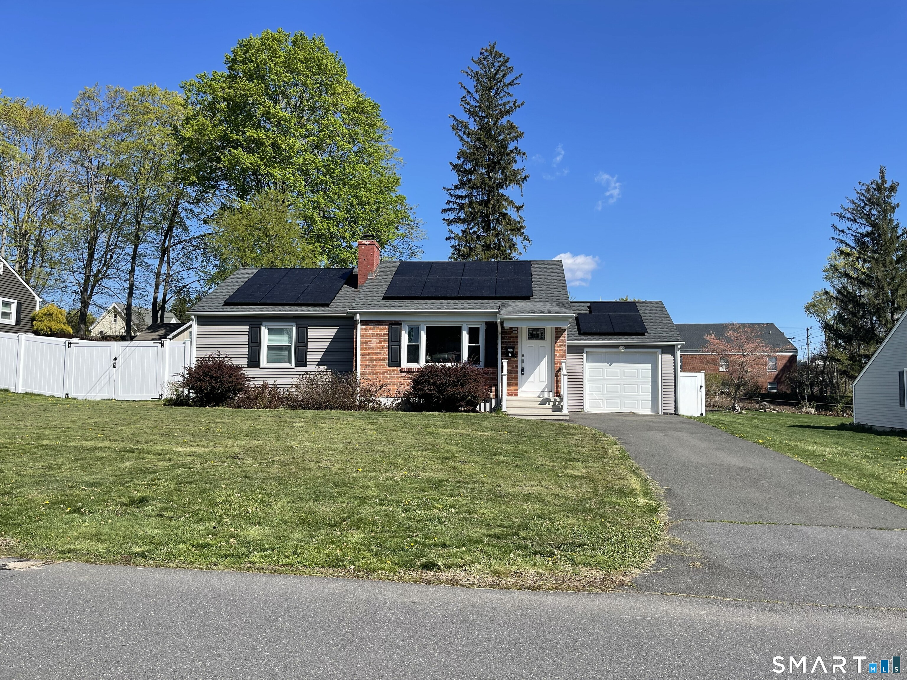 7 Hillscrest Road Plainville CT 06062