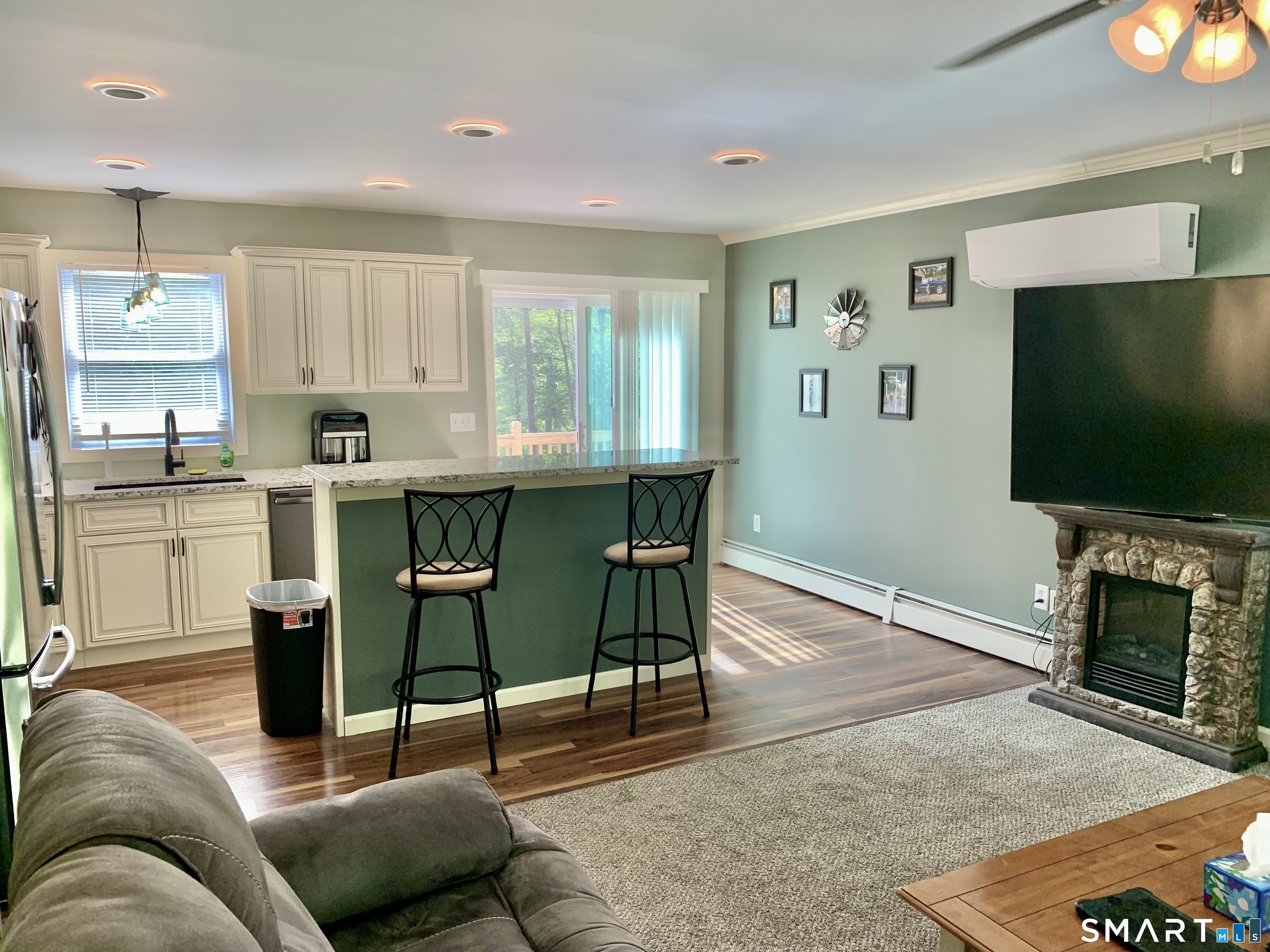 105 North Street Wolcott CT 06716