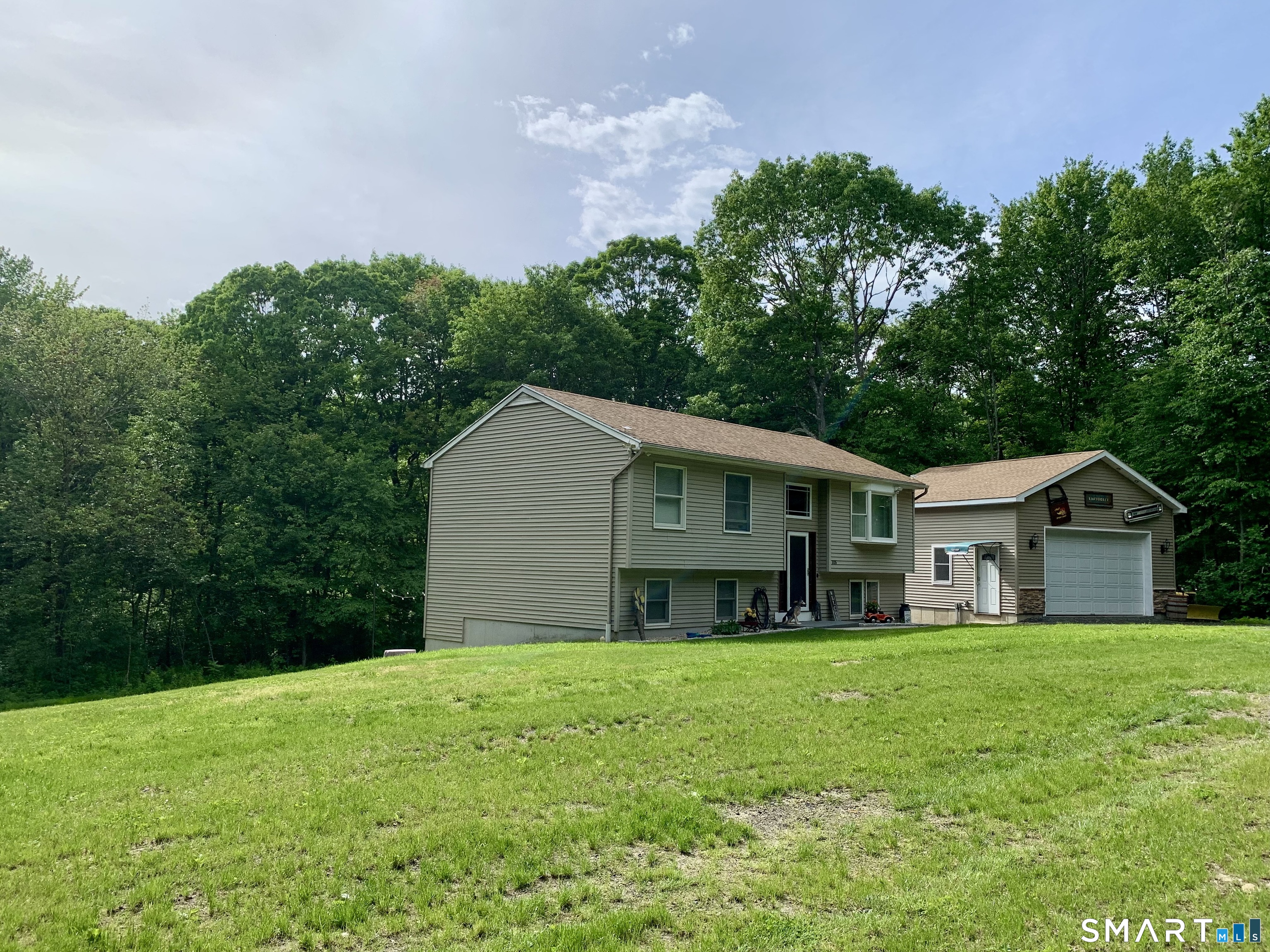 105 North Street Wolcott CT 06716