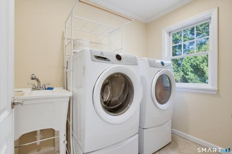 29 Verplank Avenue Stamford CT 06902