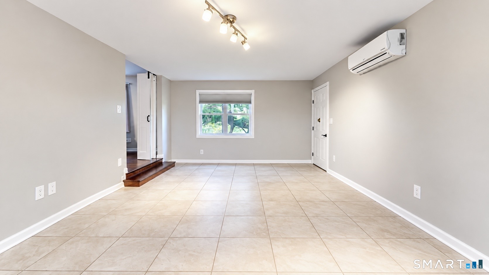 15 Whitwell Street Milford CT 06461