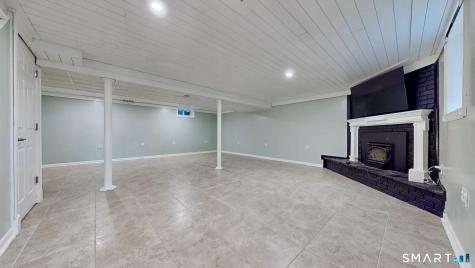 15 Whitwell Street Milford CT 06461