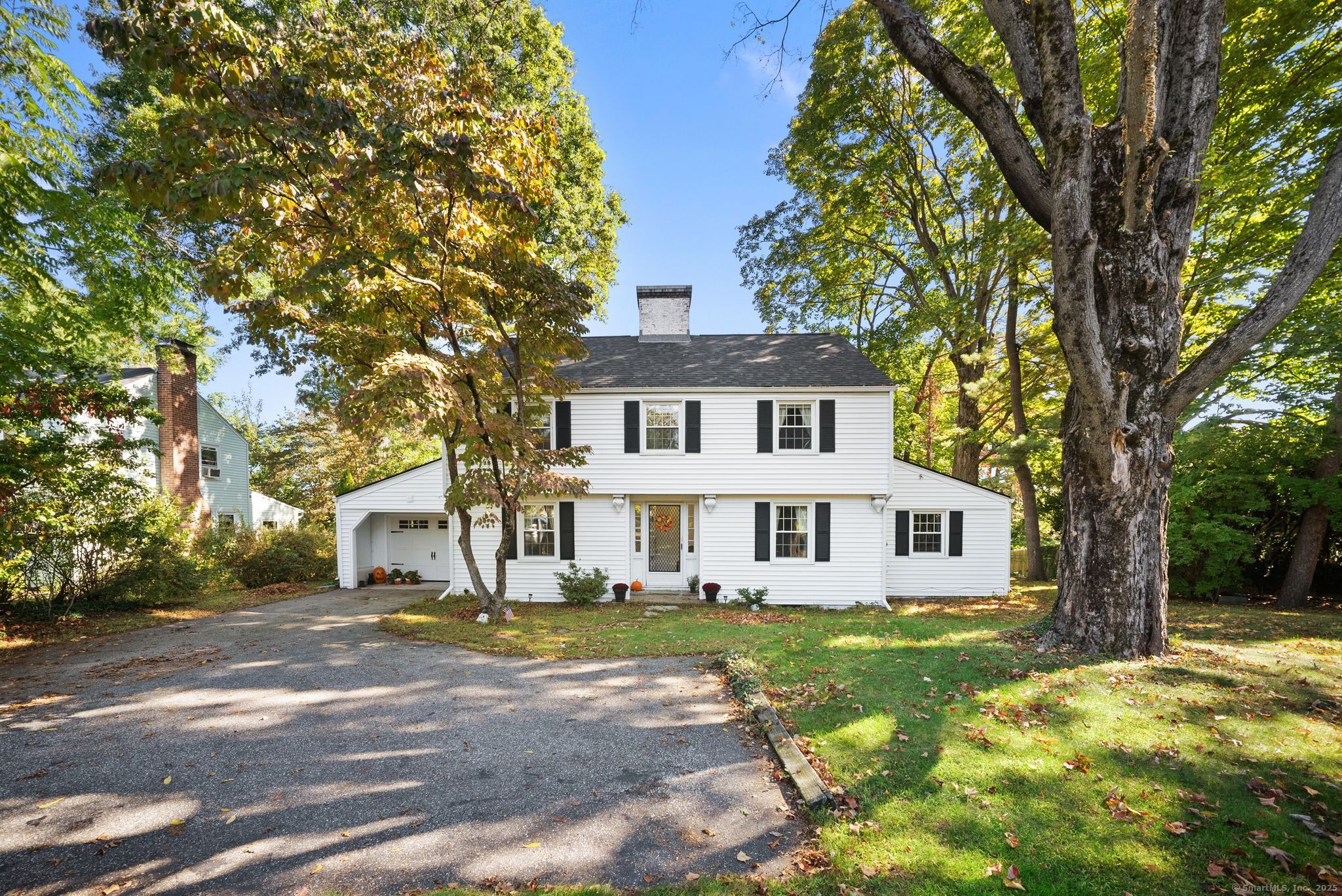 236 Ridgewood Road West Hartford CT 06107