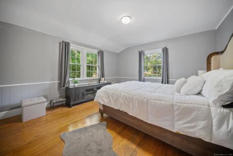 236 Ridgewood Road West Hartford CT 06107