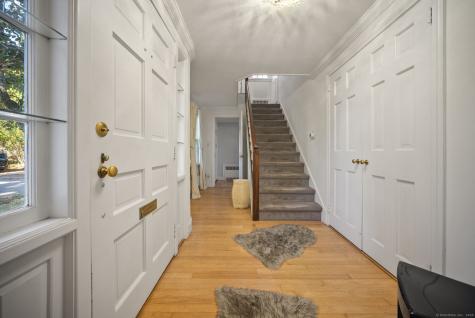 236 Ridgewood Road West Hartford CT 06107