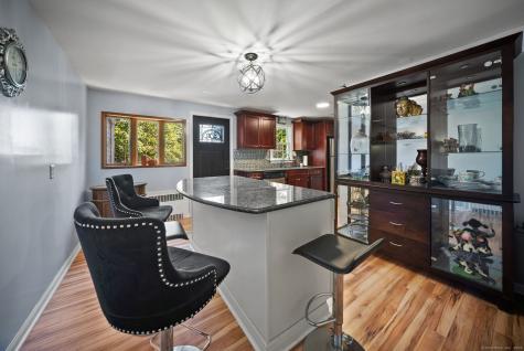 236 Ridgewood Road West Hartford CT 06107