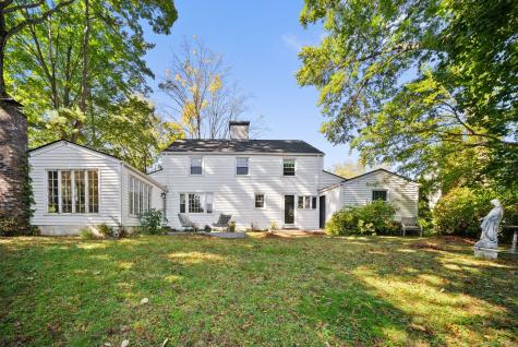 236 Ridgewood Road West Hartford CT 06107