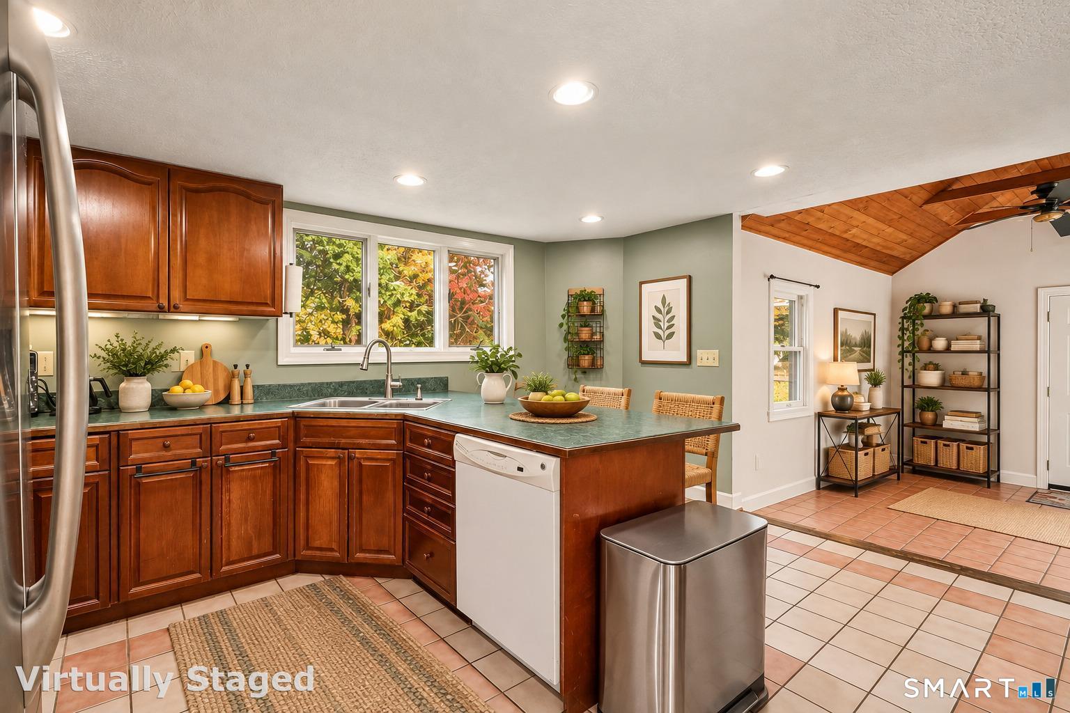 21 Old Hartford Avenue East Granby CT 06026