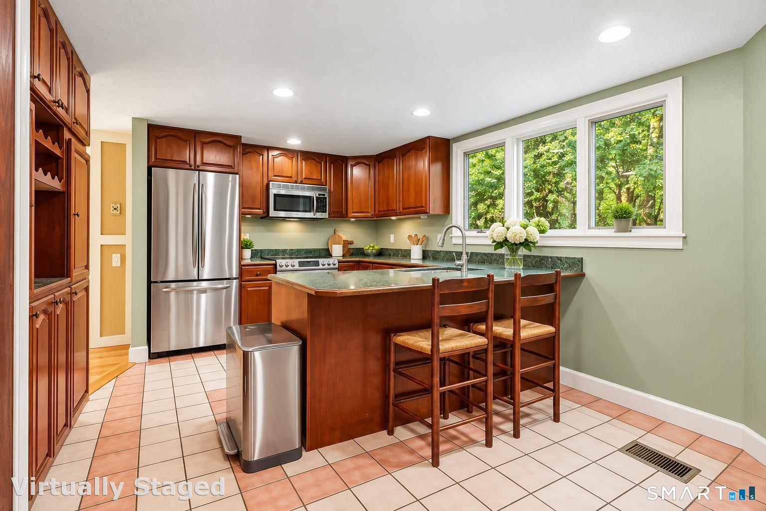 21 Old Hartford Avenue East Granby CT 06026