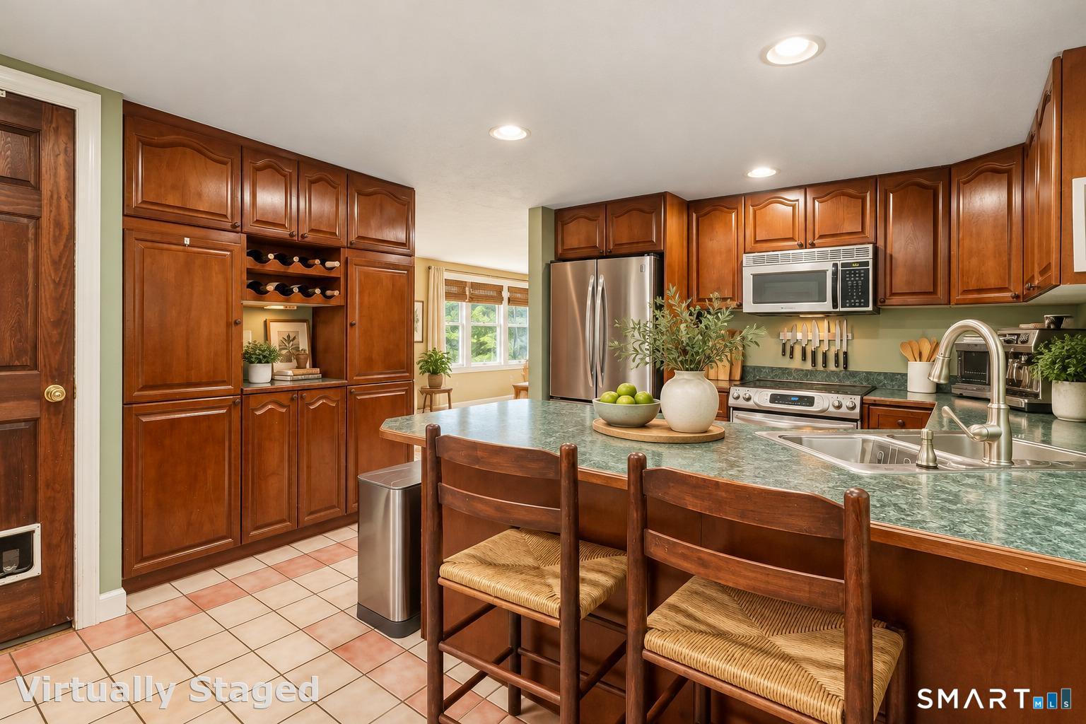 21 Old Hartford Avenue East Granby CT 06026