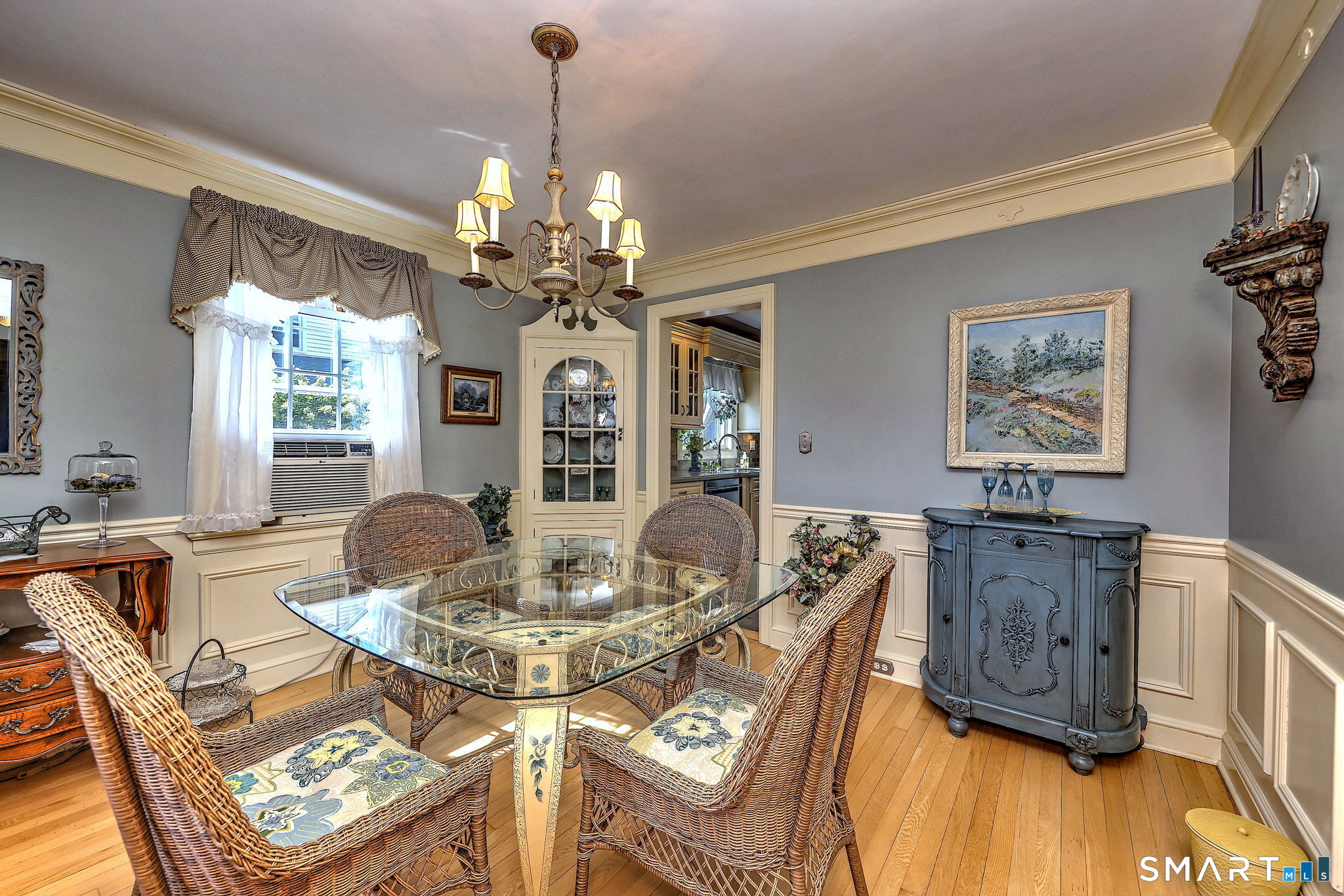 376 Stratford Road Stratford CT 06615