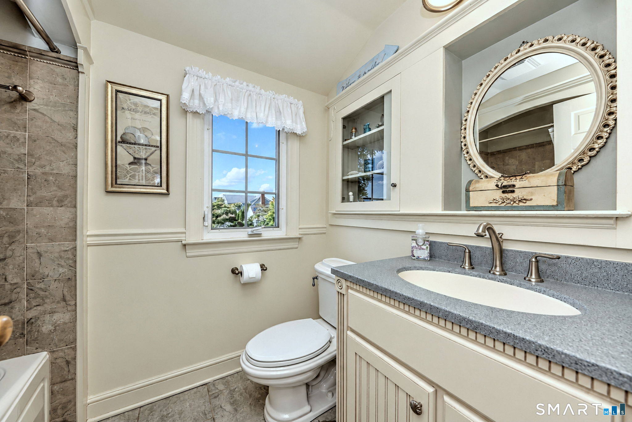 376 Stratford Road Stratford CT 06615
