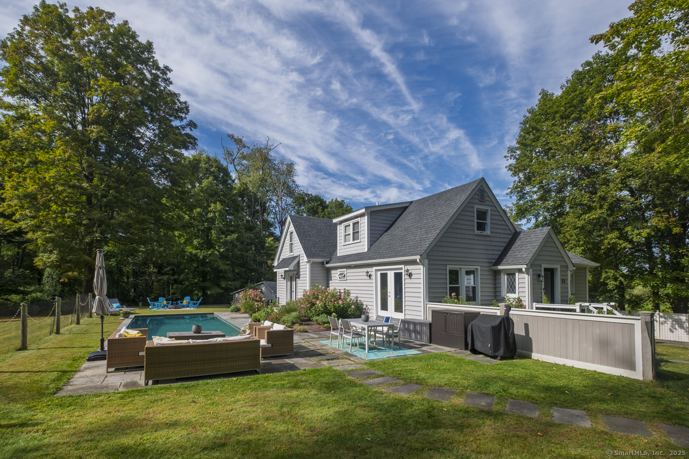 21 Perry Street Salisbury CT 06039