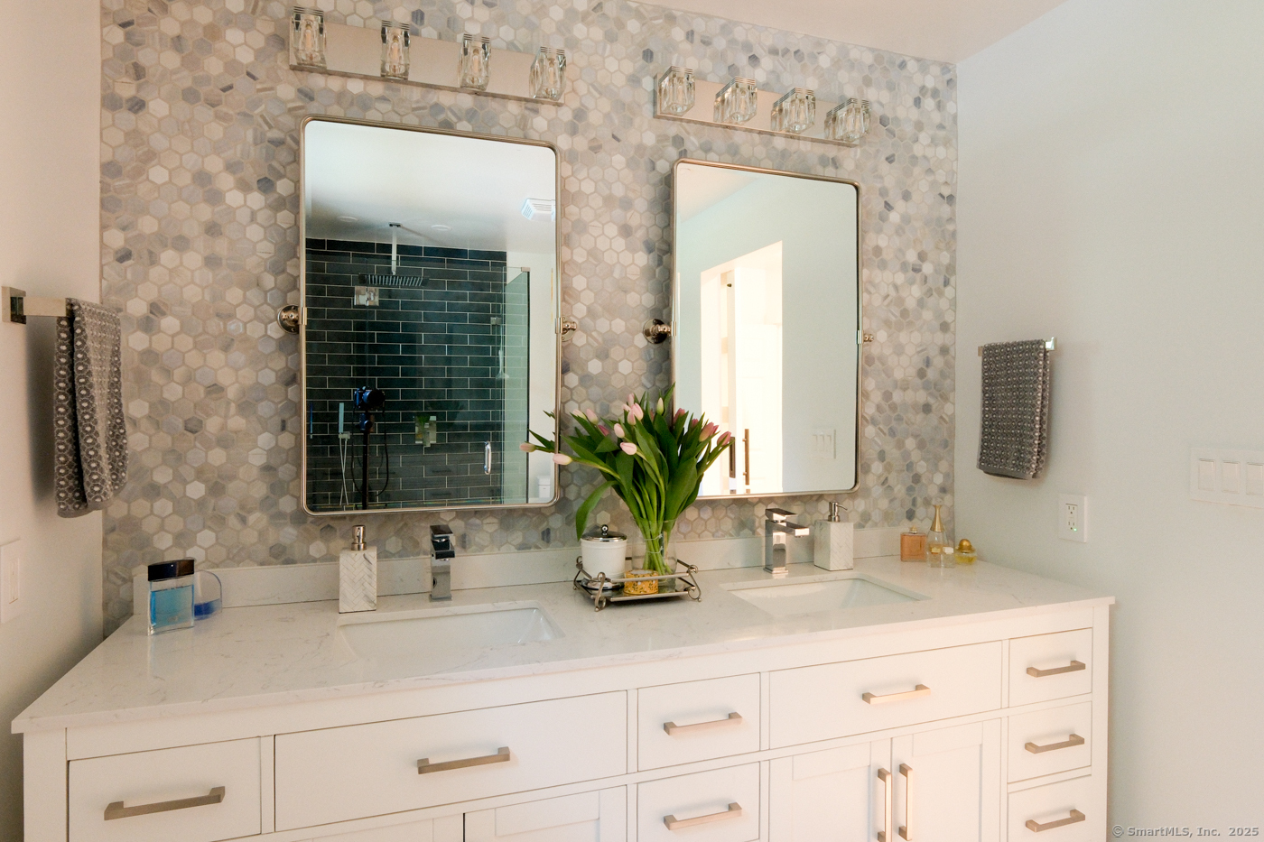 21 Perry Street Salisbury CT 06039