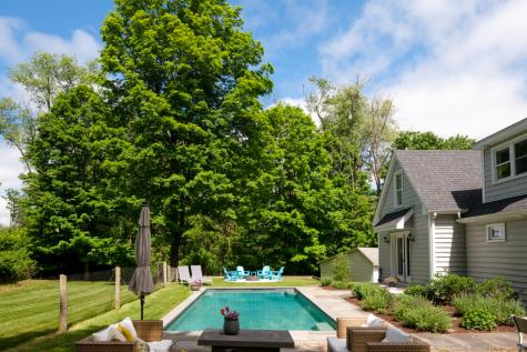 21 Perry Street Salisbury CT 06039