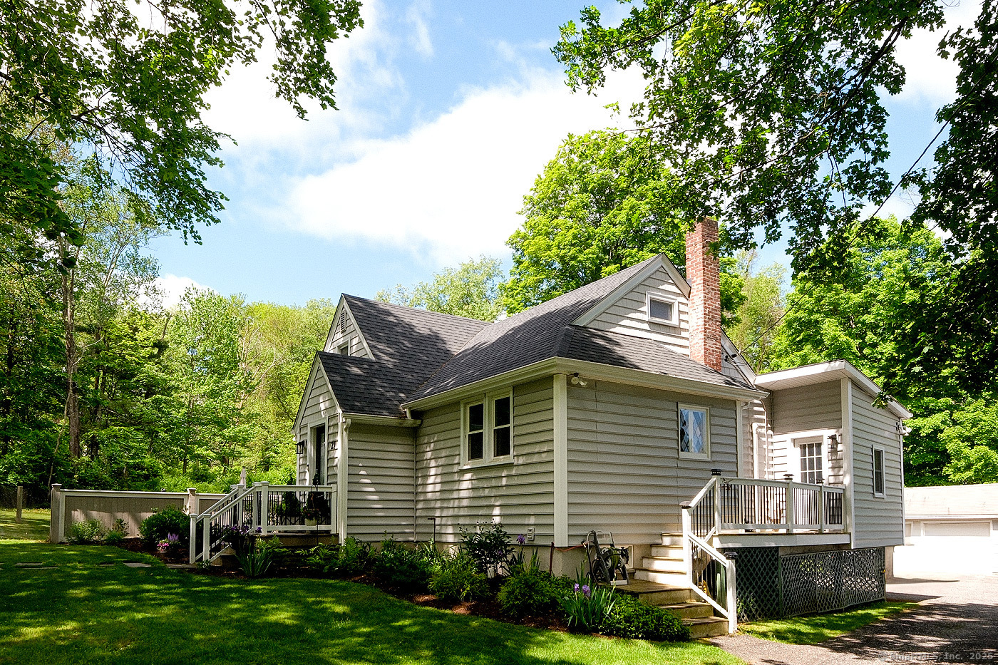 21 Perry Street Salisbury CT 06039