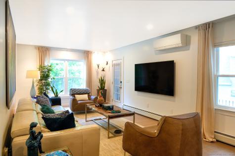 21 Perry Street Salisbury CT 06039