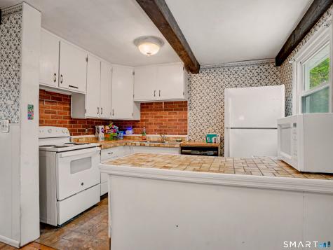 11 Hale Drive Ansonia CT 06401