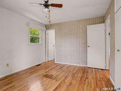 11 Hale Drive Ansonia CT 06401