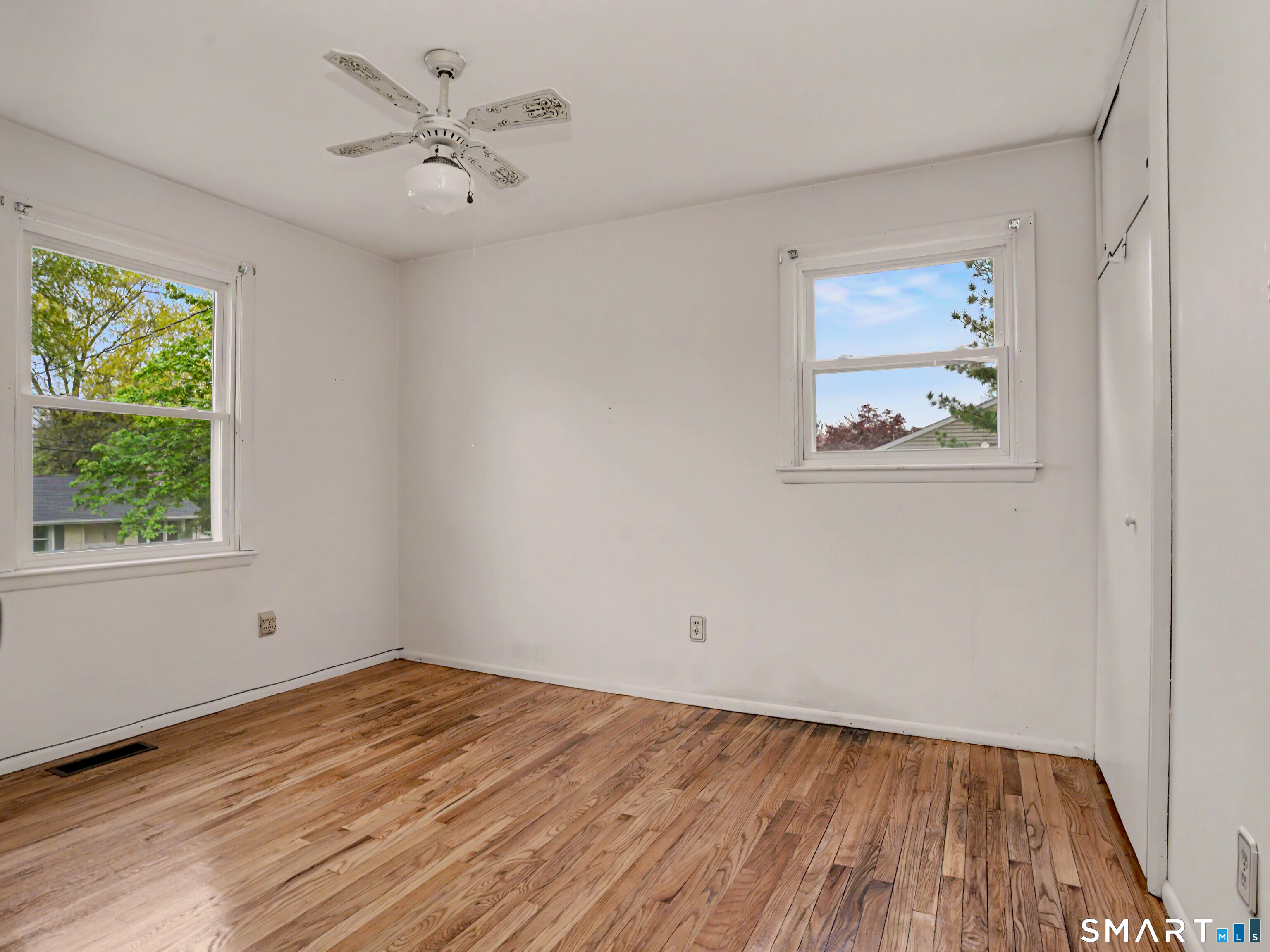 11 Hale Drive Ansonia CT 06401