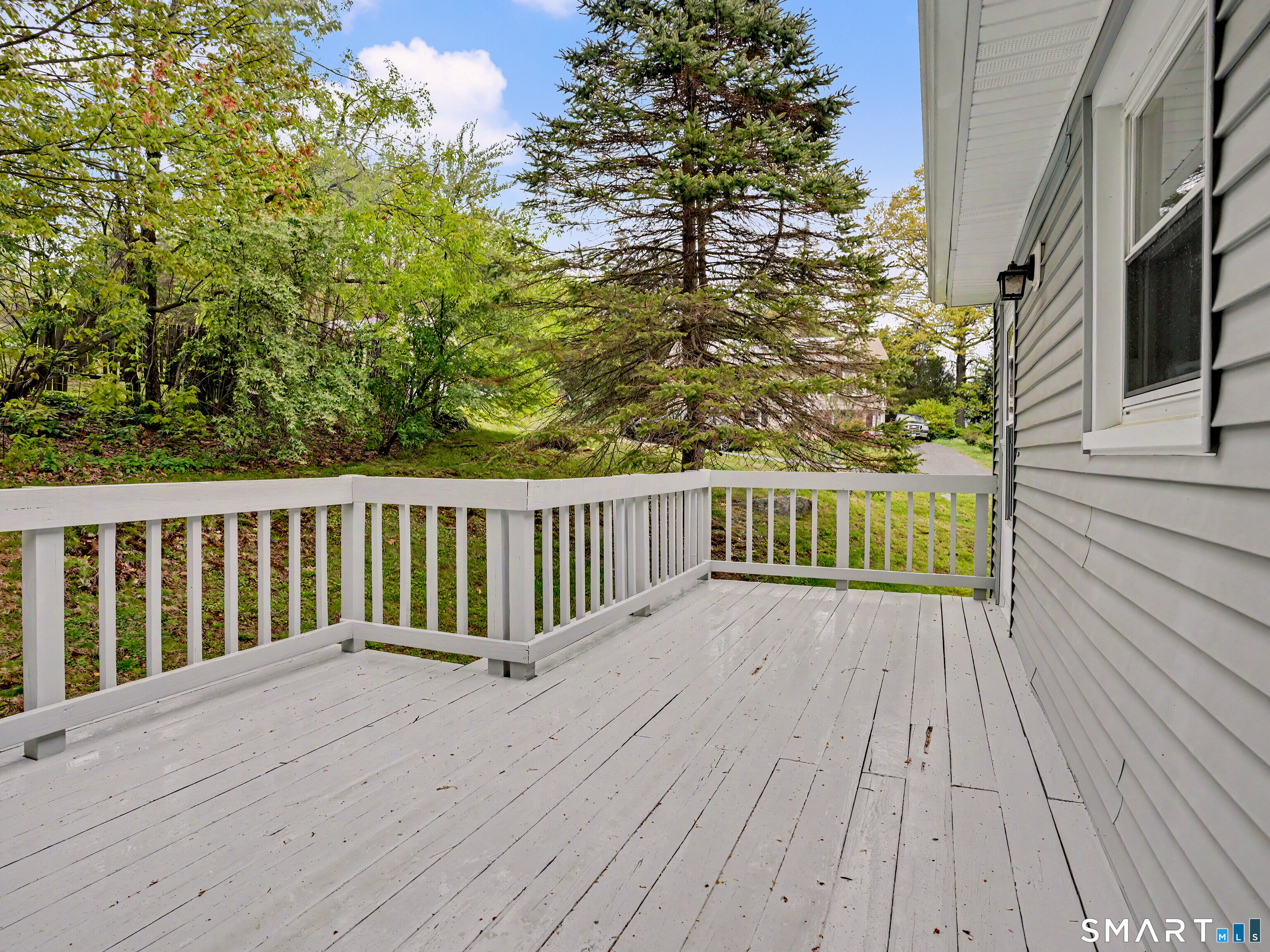 11 Hale Drive Ansonia CT 06401