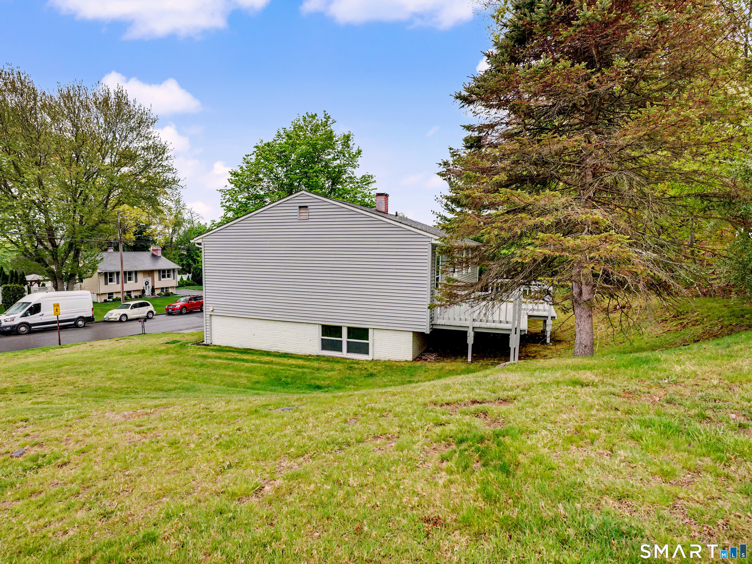 11 Hale Drive Ansonia CT 06401