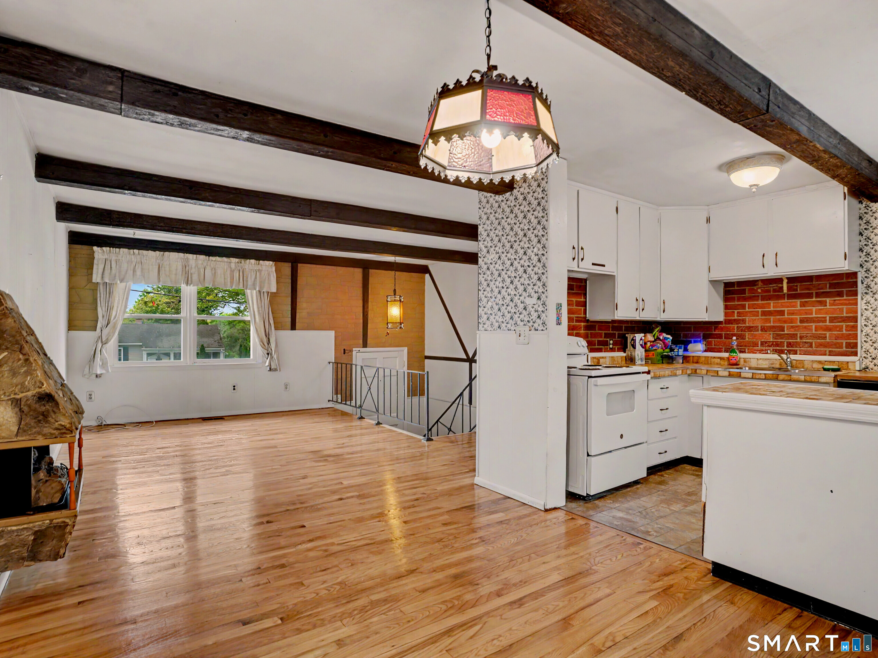 11 Hale Drive Ansonia CT 06401