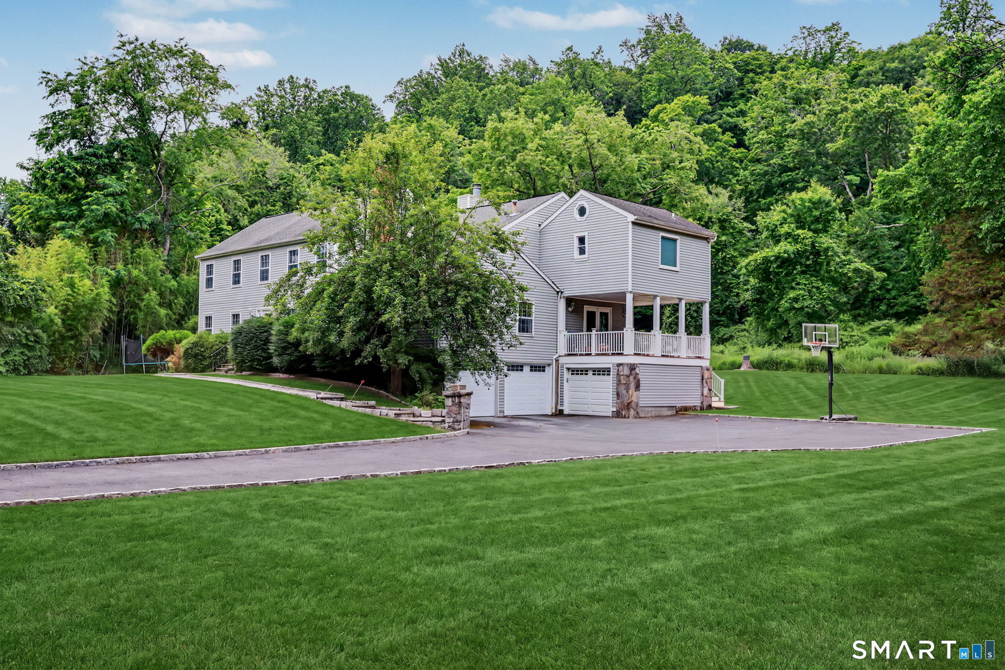 567 Danbury Road Wilton CT 06897