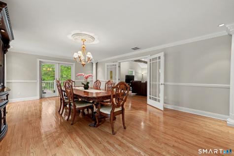 567 Danbury Road Wilton CT 06897
