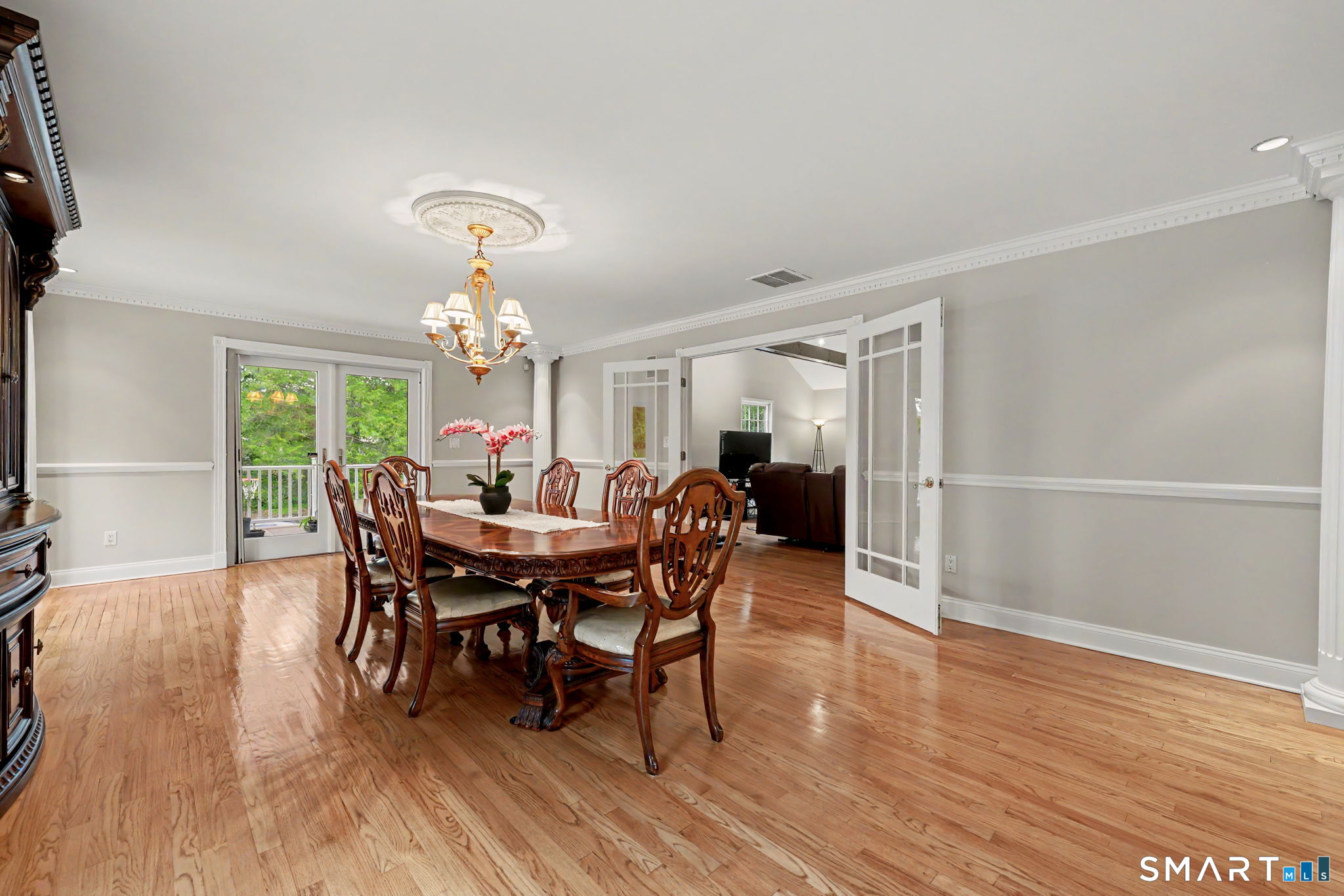 567 Danbury Road Wilton CT 06897