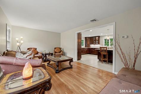 567 Danbury Road Wilton CT 06897