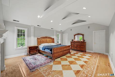 567 Danbury Road Wilton CT 06897