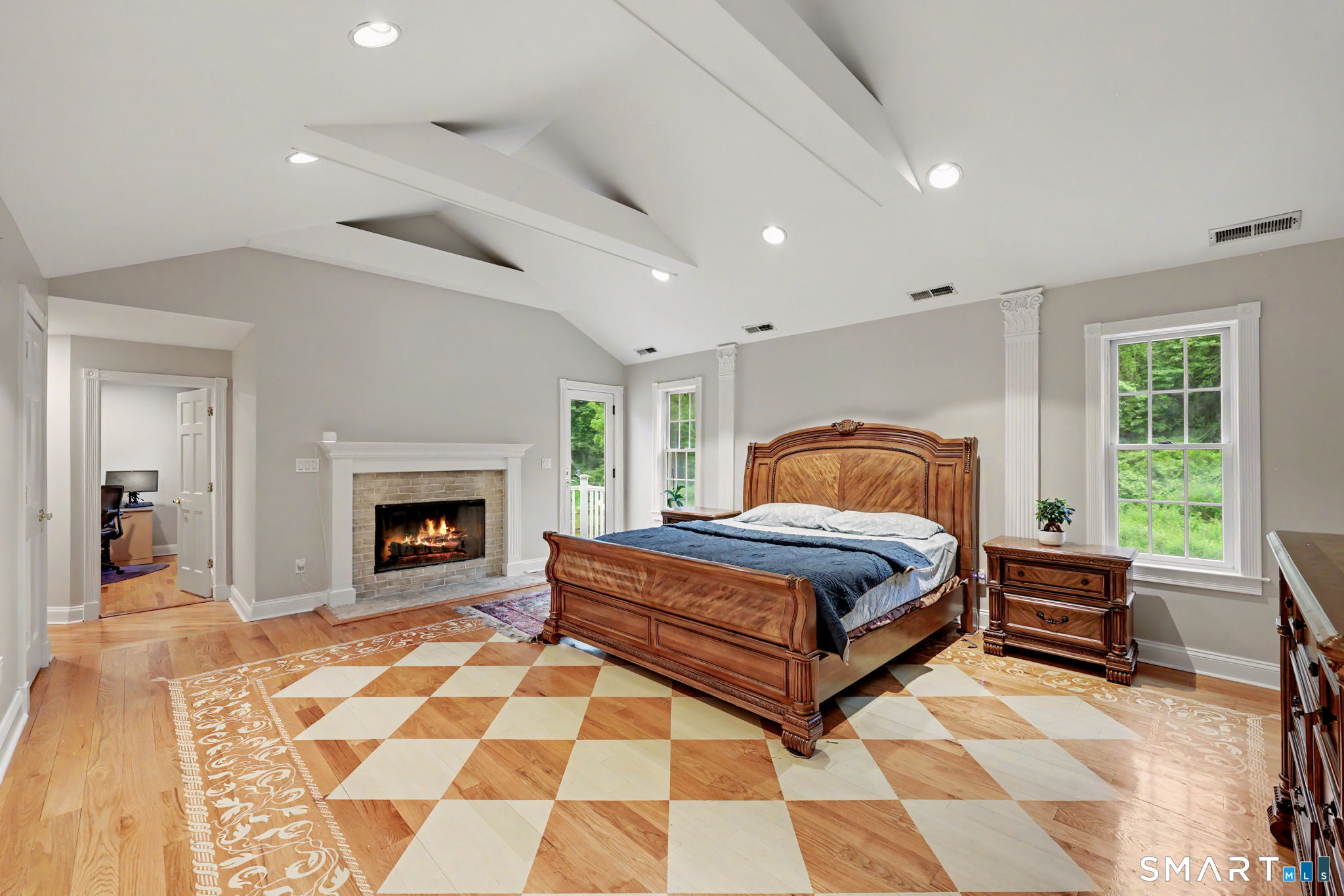 567 Danbury Road Wilton CT 06897