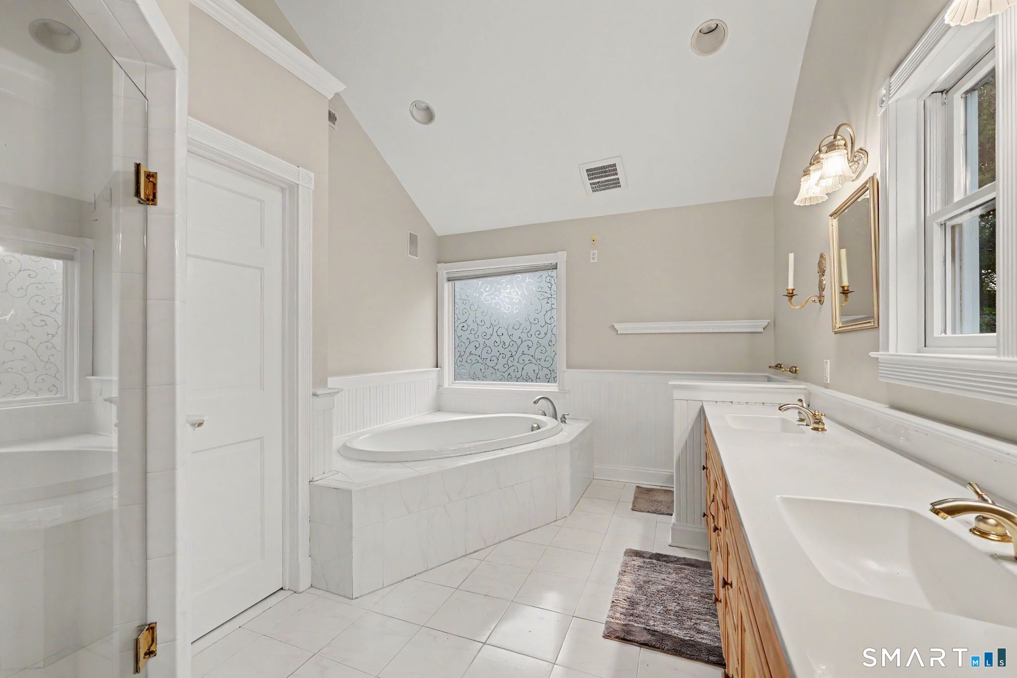 567 Danbury Road Wilton CT 06897